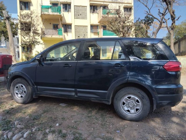 Second-hand 2019 Tata Hexa XMA for sale in Jammu-6