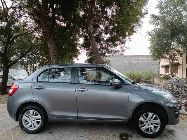 Second-hand 2013 Maruti Suzuki Swift Dzire ZXI for sale in Bhusawal-1