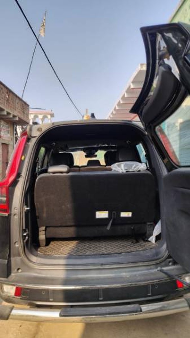 Second-hand 2025 Mahindra Scorpio N Z8L Diesel 4x4 2023-2025 for sale in Kudra-4