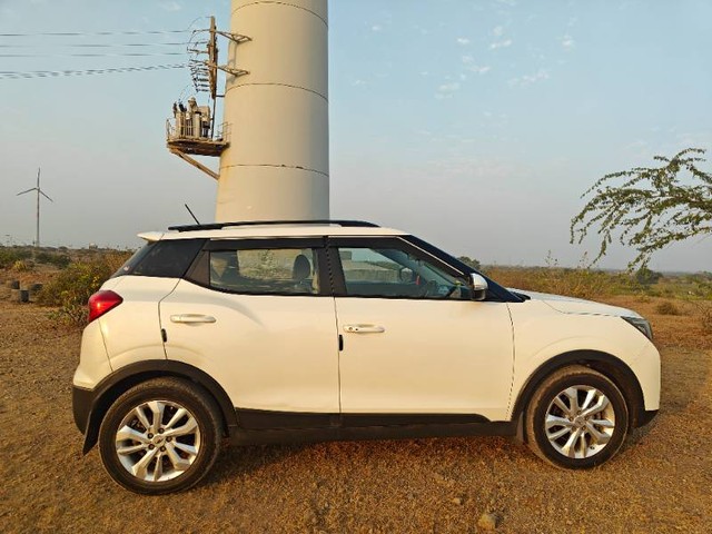 Second-hand 2019 Mahindra XUV300 W8 BSIV for sale in Jamnagar-1