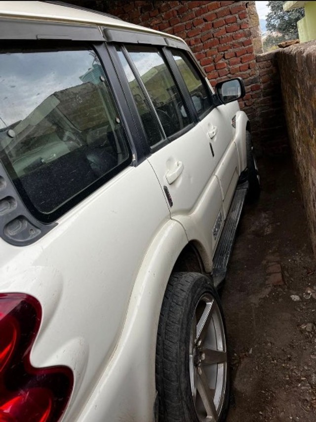 Second-hand 2015 Mahindra Scorpio 1.99 S10 for sale in Solan-1