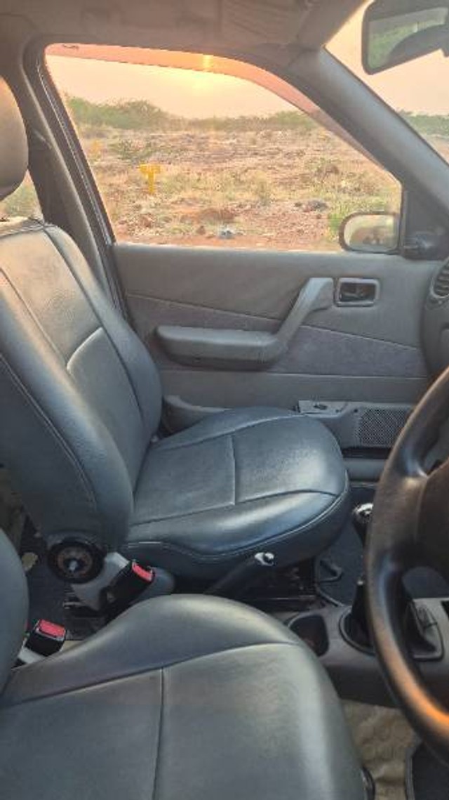 Second-hand 2003 Ford Ikon 1.6 CLXI for sale in Anantapur-5