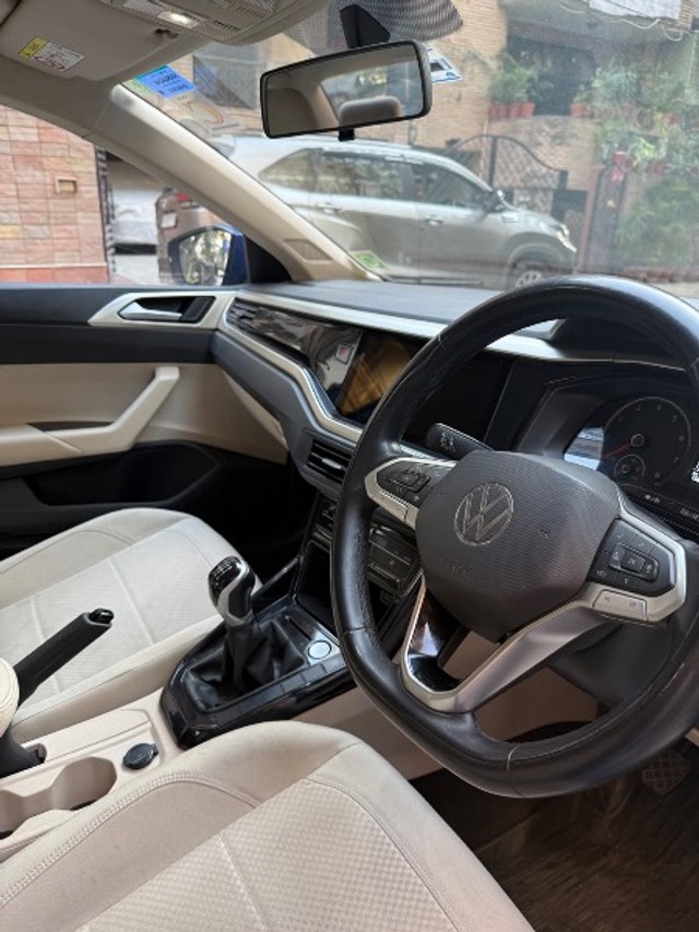 Second-hand 2023 Volkswagen Virtus Highline BSVI for sale in New Delhi-7