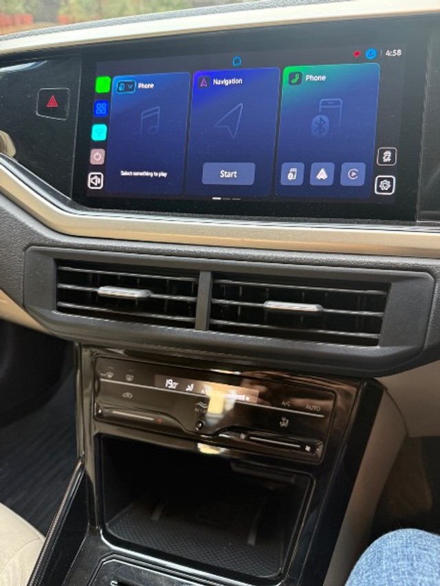 Second-hand 2023 Volkswagen Virtus Highline BSVI for sale in New Delhi-4