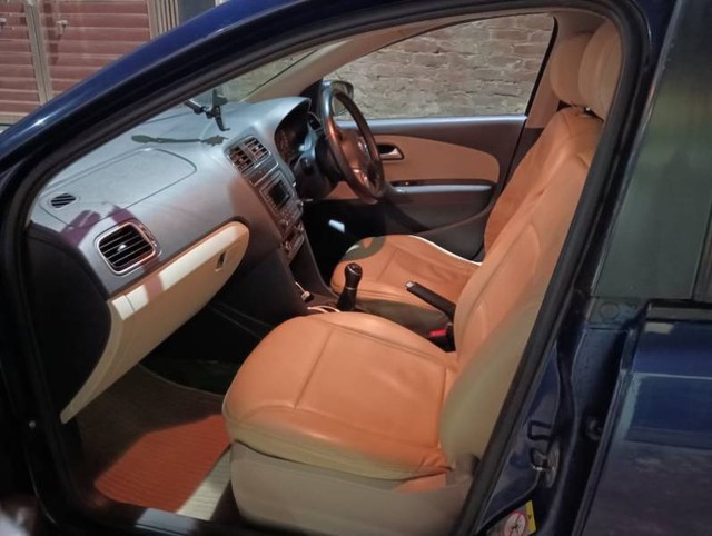 Second-hand 2013 Volkswagen Polo Comfortline Breeze for sale in Kanpur-3