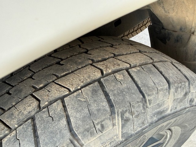 Second-hand 2015 Toyota Fortuner 4x2 Manual for sale in Kharar-2