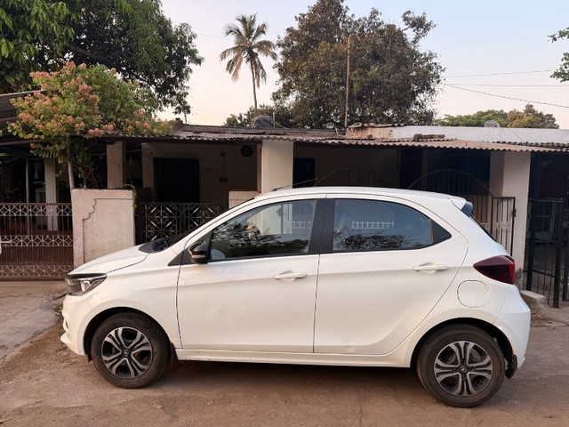 Second-hand 2022 Tata Tiago XTA AMT BSVI for sale in Bhilai-3