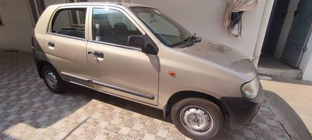https://images10.gaadi.com/usedgaadi-sellcar/UsedCar/c683c68d-9376-47eb-8214-5ac59ec60f11/5b580ab2-6675-4efa-9751-c53a5d29f9c0.jpg?imwidth=6400