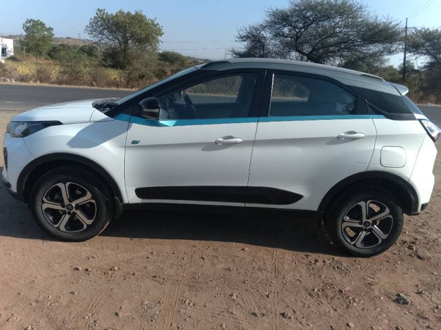 Tata Nexon EV XZ Plus Second-hand 2022 Tata Nexon EV XZ Plus for sale in Pune-2