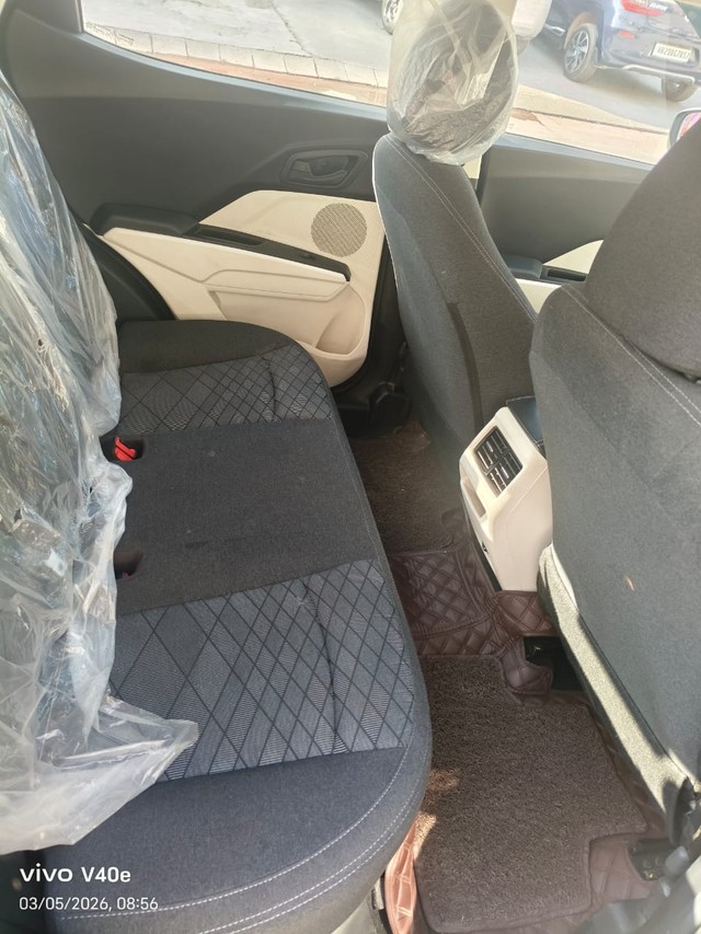 Second-hand 2025 Mahindra XUV 3XO MX1 for sale in Palwal-4