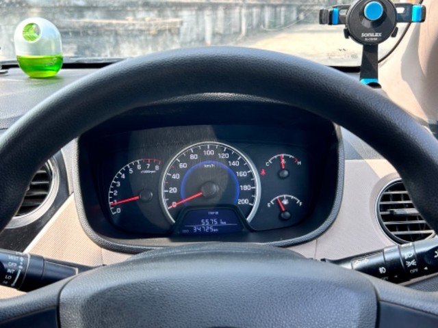 Second-hand 2017 Hyundai Grand i10 Magna for sale in Etawah-5