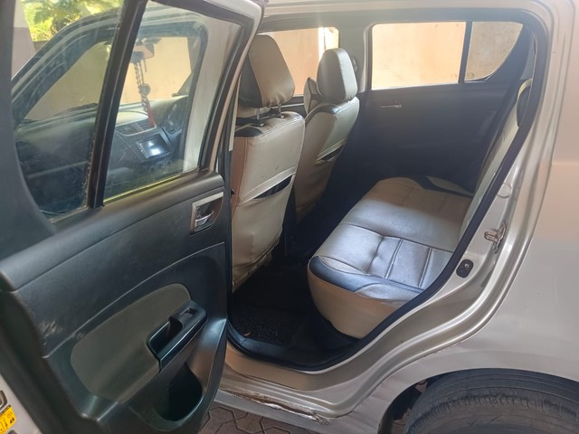 Second-hand 2012 Maruti Suzuki Swift VDI for sale in Akola-7