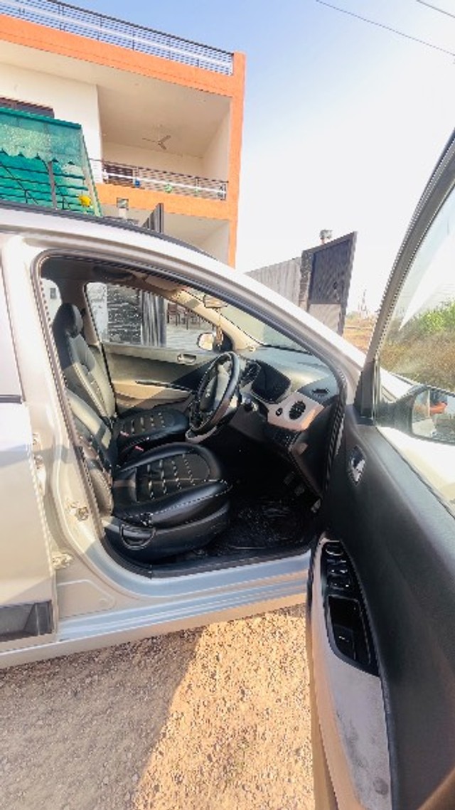 Hyundai Grand i10 CRDi Sportz Second-hand 2014 Hyundai Grand i10 CRDi Sportz for sale in Patiala-2