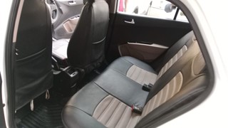 225 Used Hyundai Grand i10 in Delhi