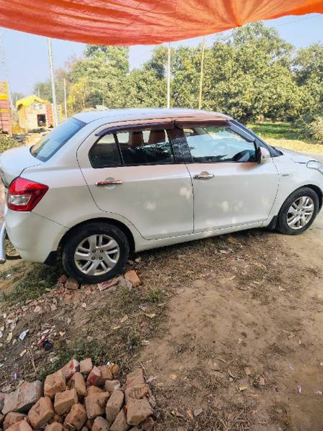 Second-hand 2012 Maruti Suzuki Swift Dzire ZDi for sale in Gorakhpur-3