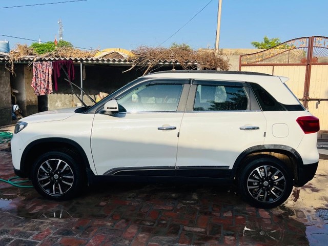 Second-hand 2021 Maruti Suzuki Vitara Brezza LXI for sale in Hanumangarh-5