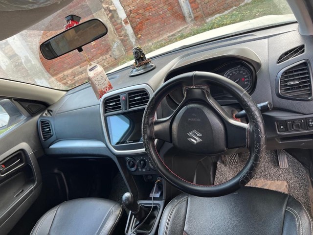 Second-hand 2021 Maruti Suzuki Vitara Brezza LXI for sale in Hanumangarh-3