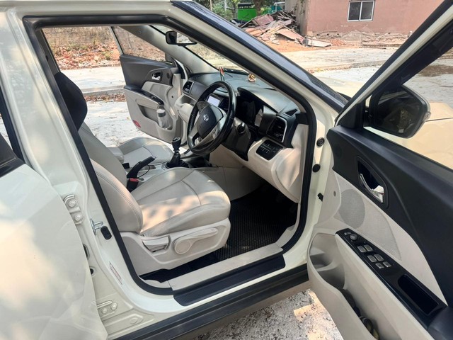 Second-hand 2019 Mahindra XUV300 W8 Option BSVI for sale in Bhubaneswar-5