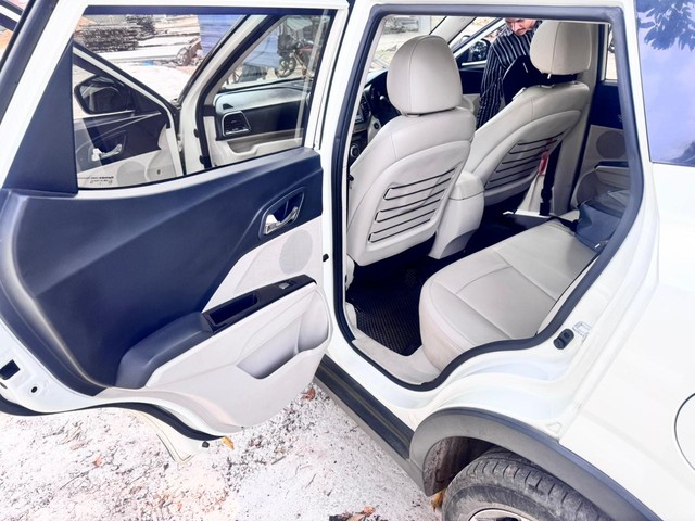 Second-hand 2019 Mahindra XUV300 W8 Option BSVI for sale in Bhubaneswar-8