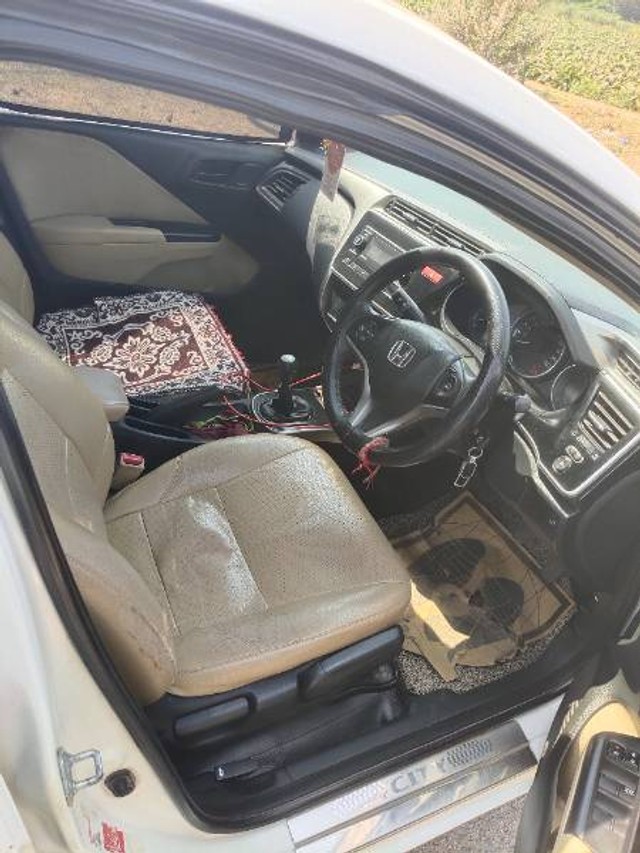 Second-hand 2014 Honda City i DTEC SV for sale in Botad-3