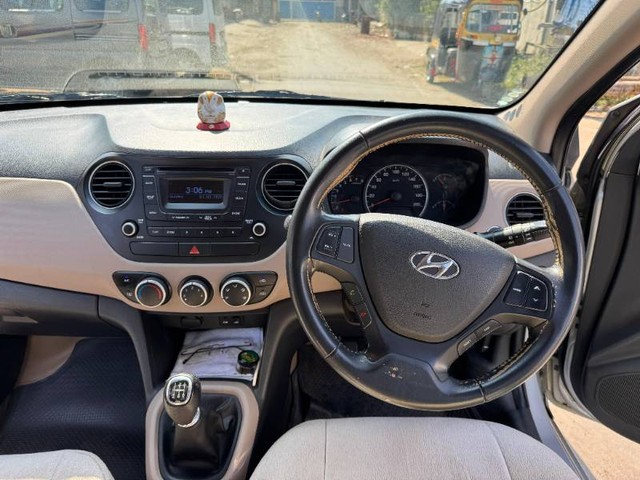 Hyundai Grand i10 Asta Second-hand 2014 Hyundai Grand i10 Asta for sale in Vapi-10