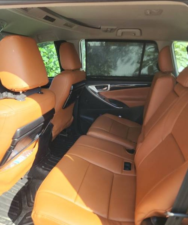 Toyota Innova Crysta 2.4 G 7 STR Second-hand 2021 Toyota Innova Crysta 2.4 G 7 STR for sale in Washim-5