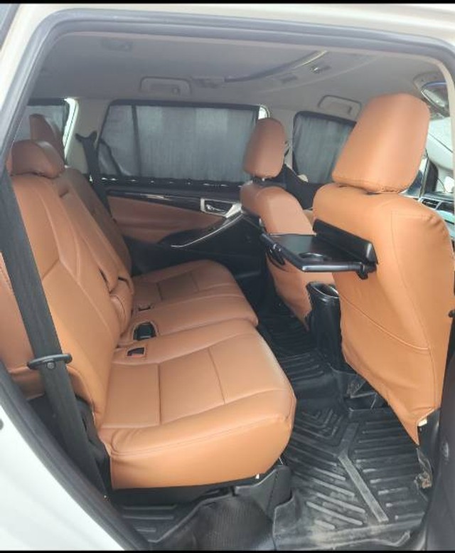 Toyota Innova Crysta 2.4 G 7 STR Second-hand 2021 Toyota Innova Crysta 2.4 G 7 STR for sale in Washim-12