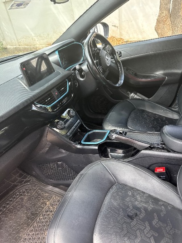 Tata Nexon EV XZ Plus - Photo 5