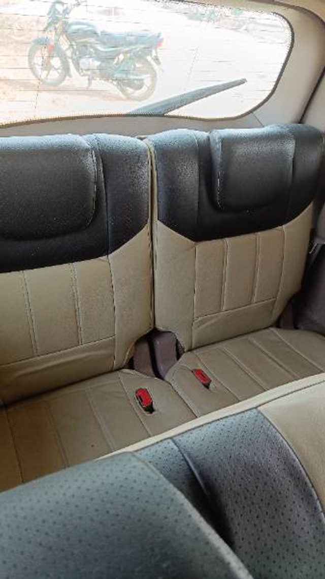 Mahindra XUV500 W6 2WD Second-hand 2012 Mahindra XUV500 W6 2WD for sale in Gopalganj-1