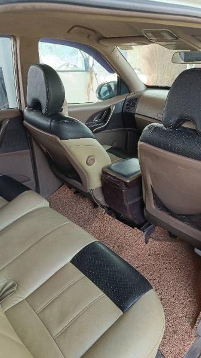 Mahindra XUV500 W6 2WD Second-hand 2012 Mahindra XUV500 W6 2WD for sale in Gopalganj-5