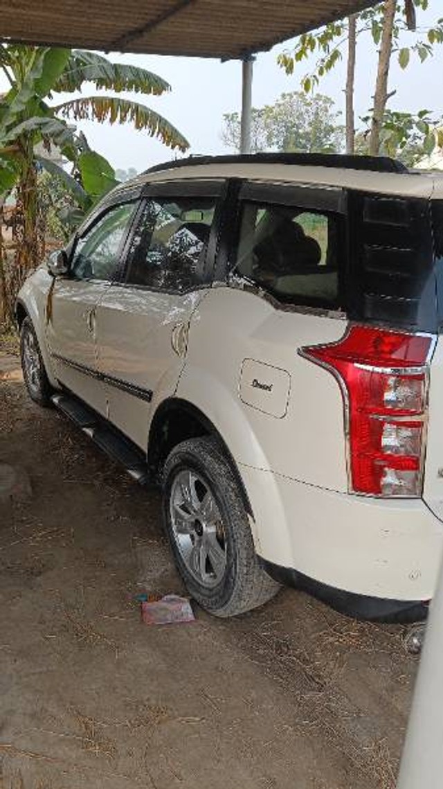 Mahindra XUV500 W6 2WD Second-hand 2012 Mahindra XUV500 W6 2WD for sale in Gopalganj-3