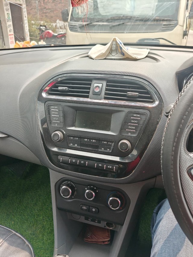 Second-hand 2018 Tata Tigor XZ for sale in Lucknow-7