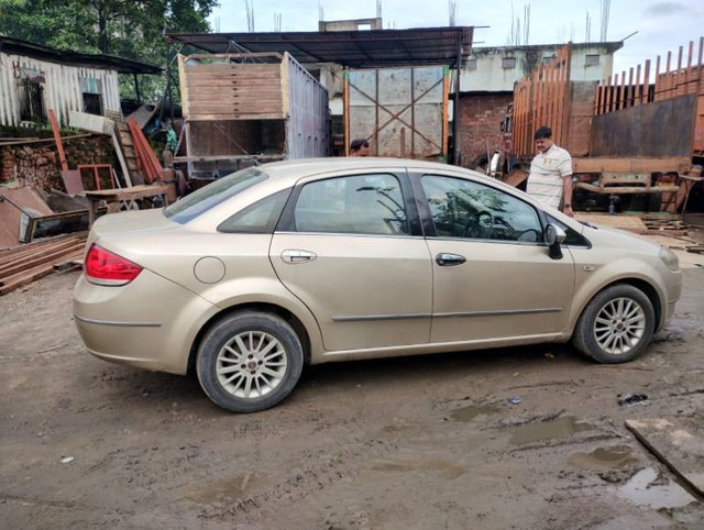 Second-hand 2009 Fiat Linea Active for sale in Kamrup-3