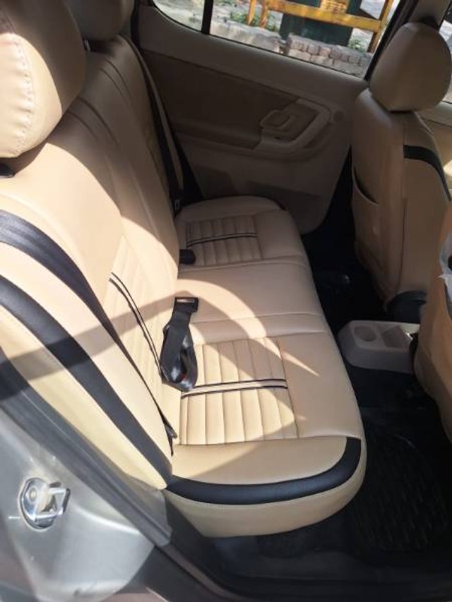 Skoda Fabia 1.2 MPI Ambition Second-hand 2012 Skoda Fabia 1.2 MPI Ambition for sale in Ghaziabad-7