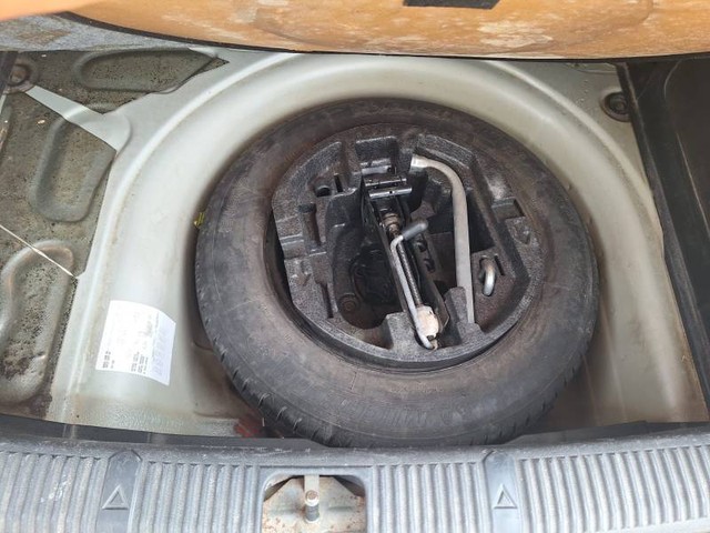 Skoda Fabia 1.2 MPI Ambition Second-hand 2012 Skoda Fabia 1.2 MPI Ambition for sale in Ghaziabad-4