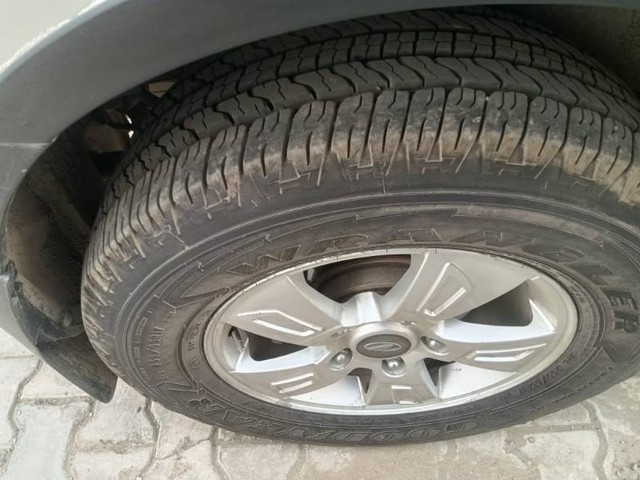 Second-hand 2013 Mahindra XUV500 W6 2WD for sale in Ludhiana-1