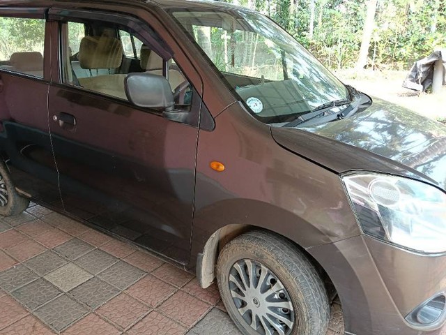 Second-hand 2011 Maruti Suzuki Wagon R LXI BS IV for sale in Moodabidri-1
