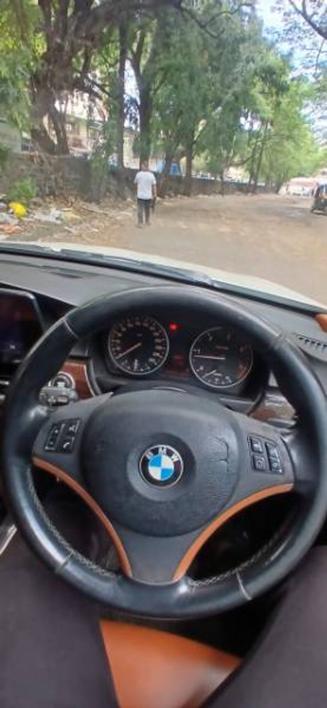 Second-hand 2012 BMW 3 Series 320d Luxury Line for sale in Vasai-3