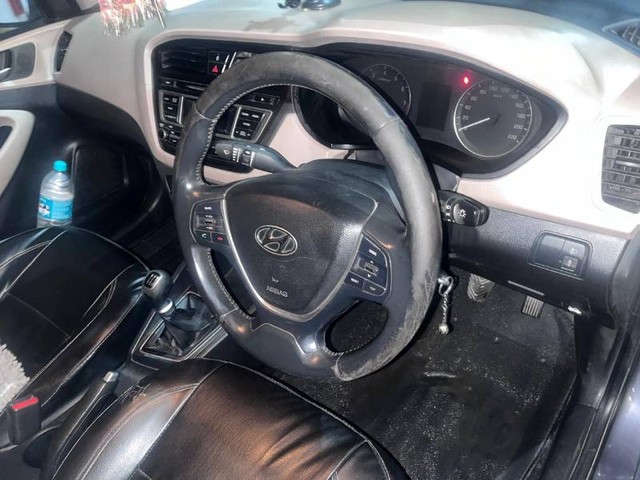 Second-hand 2015 Hyundai i20 Sportz 1.2 for sale in Gautam Buddha Nagar-2