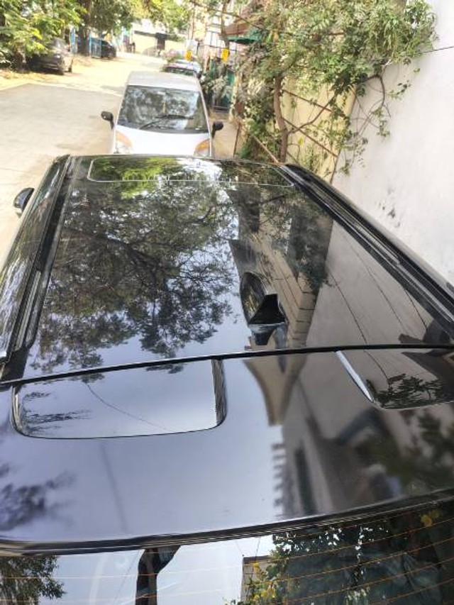 Mahindra XUV400 EV EL Pro 394 kWh - Photo 5