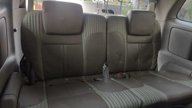 Second-hand 2014 Toyota Innova 2.5 G (Diesel) 7 Seater BS IV for sale in Kanchipuram-5