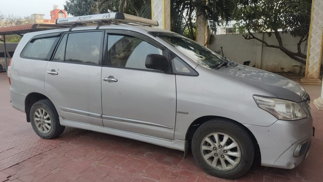 Second-hand 2014 Toyota Innova 2.5 G (Diesel) 7 Seater BS IV for sale in Kanchipuram-1