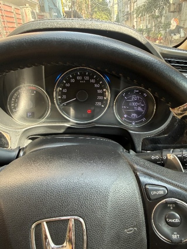 Second-hand 2018 Honda City i-VTEC CVT VX for sale in New Delhi-1