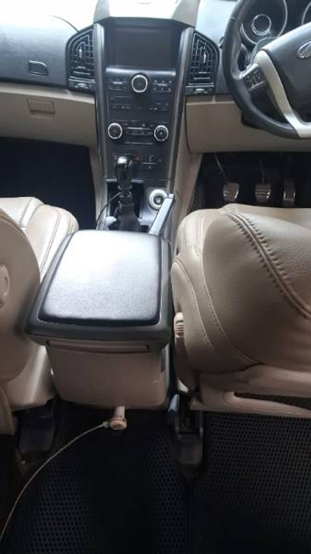 Mahindra XUV500 R W10 FWD Second-hand 2016 Mahindra XUV500 R W10 FWD for sale in Ghaziabad-2