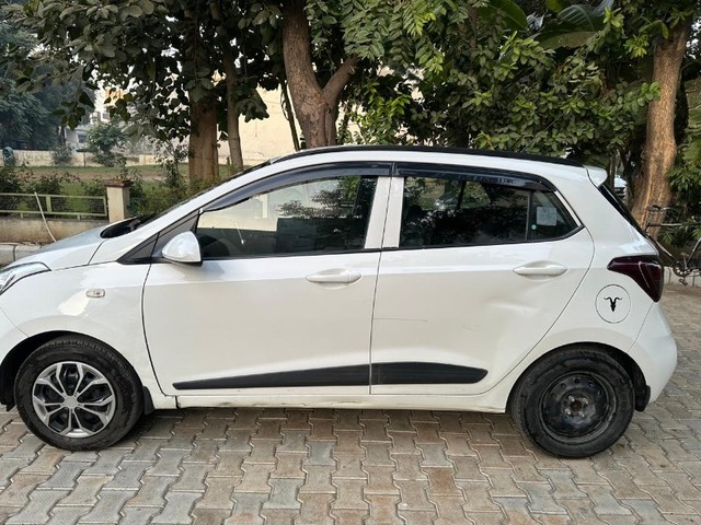 Second-hand 2018 Hyundai Grand i10 1.2 Kappa Magna BSIV for sale in Khanna-3