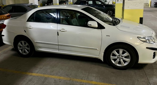 Toyota Corolla Altis GL Second-hand 2012 Toyota Corolla Altis GL for sale in Pune-3