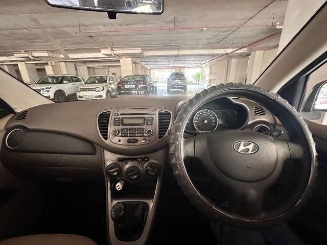 Second-hand 2011 Hyundai i10 Era for sale in Bardhaman-4