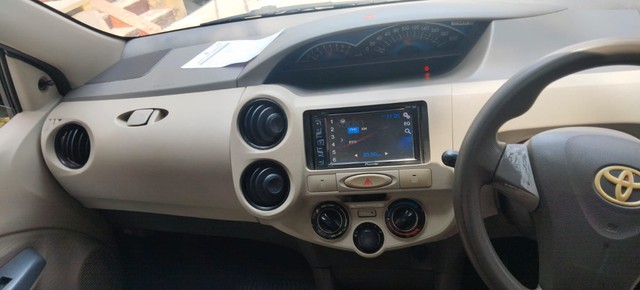 Toyota Etios GD Second-hand 2016 Toyota Etios GD for sale in Vijayawada-4