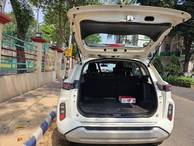 Second-hand 2023 Maruti Suzuki Grand Vitara Sigma for sale in Kolkata-7