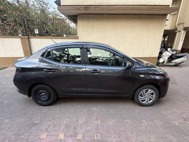 Second-hand 2022 Hyundai Aura S CNG for sale in Thane-1
